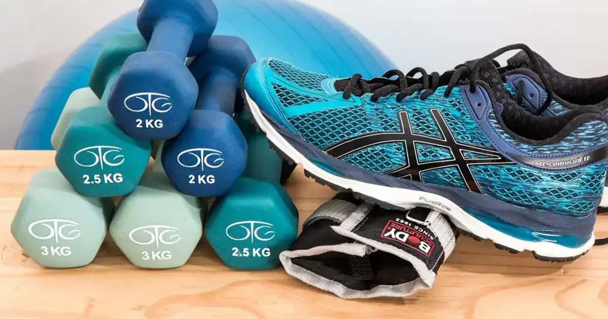 dumbbells, shoes, sneakers, rubber shoes, fitness, gym, training, workout, exercise, health, fit, strength, bodybuilding, pilates, trainer, running shoes, cardio vascular, physio therapy, wellness, shoes, shoes, fitness,