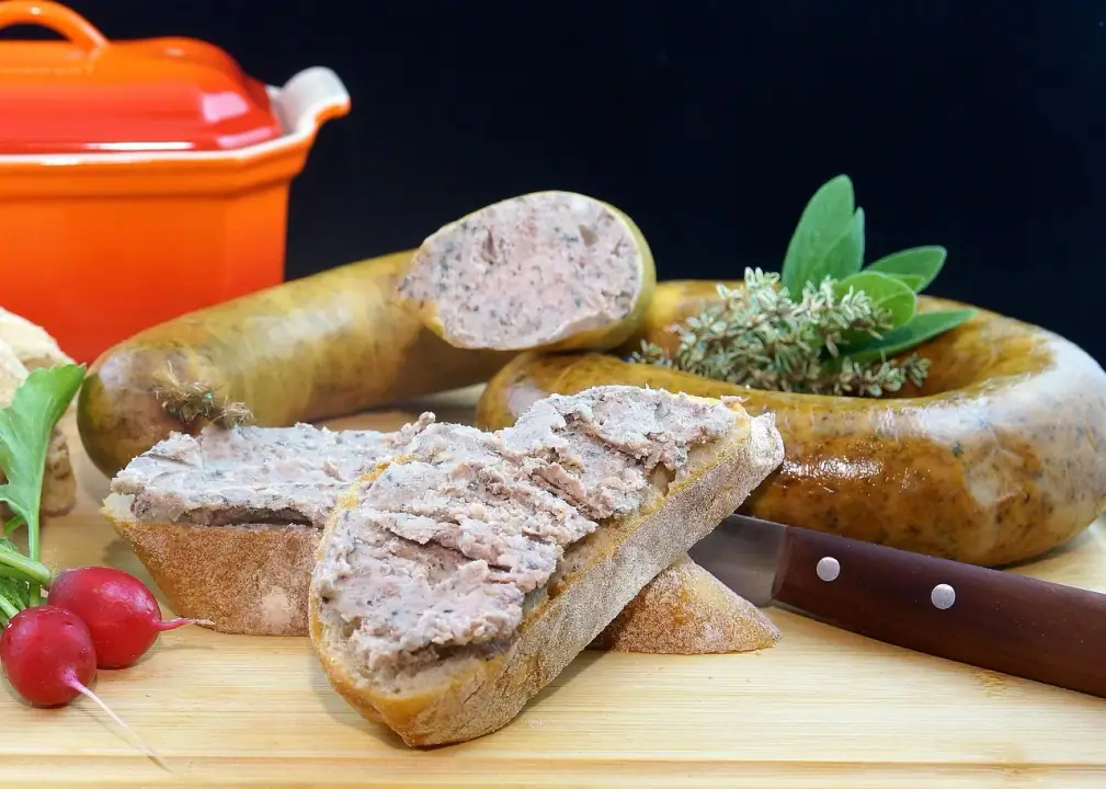 Liver outcomes: cholestasis, NAFLD, drug-induced injury: sausage, bread, buns, vegetables, ingredients, liver sausage, food, sausage, sausage, sausage, sausage, bread, bread, br